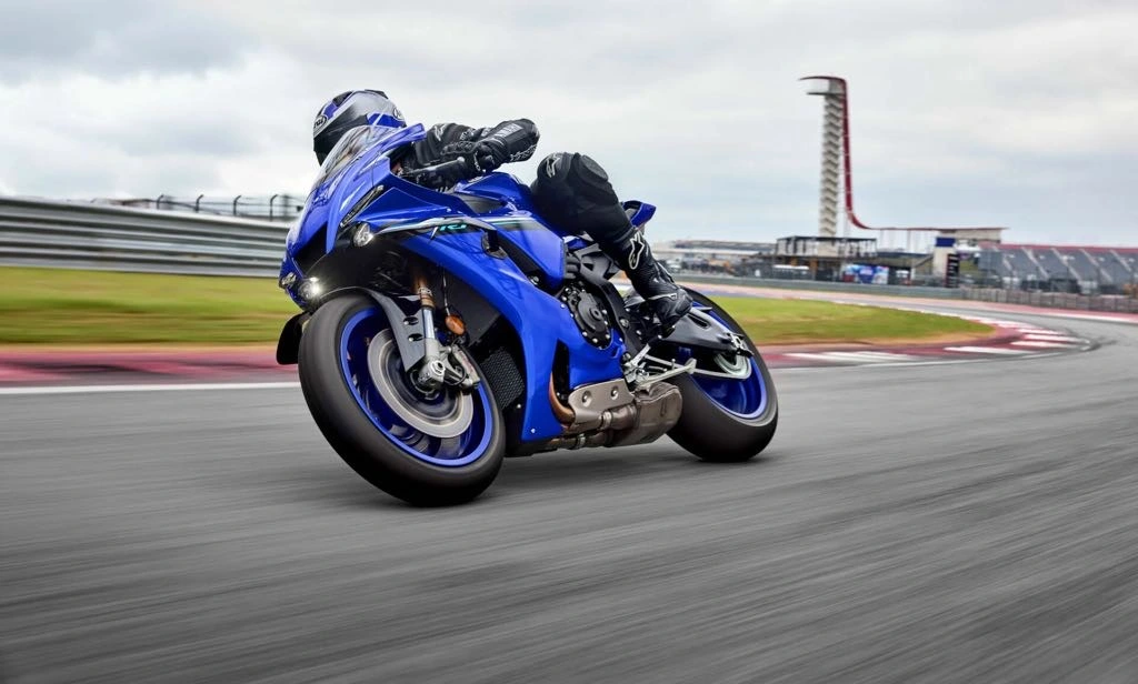 2024 Yamaha R1 Features