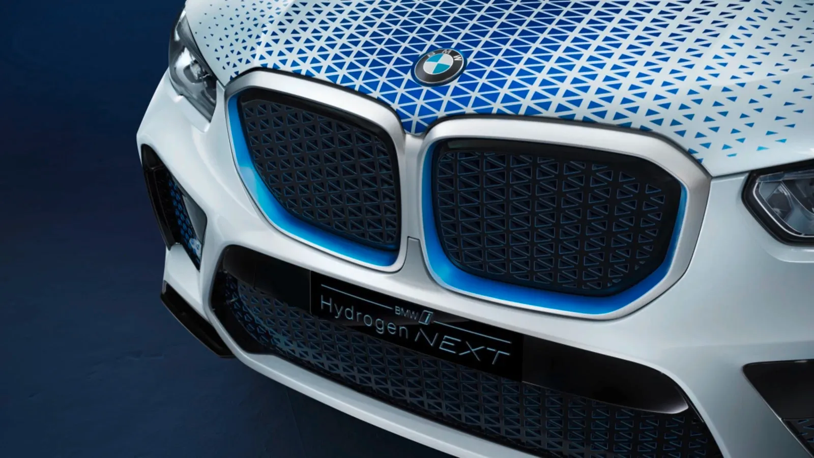 BMW Plans First Hydrogen-Powered Vehicle (Car) by 2028